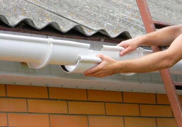 Cost of Gutter Hanging in Abilene